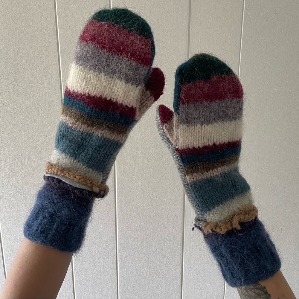 handmade colorful wool mittens
